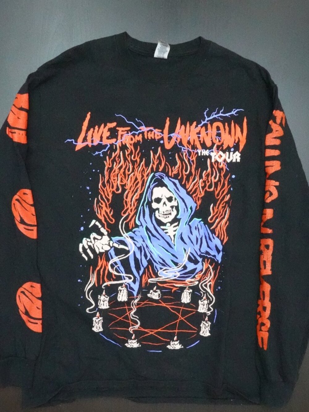 Falling In Reverse Live From The Unknown Long Sleeve Sz M Unisex - LIKE NEW